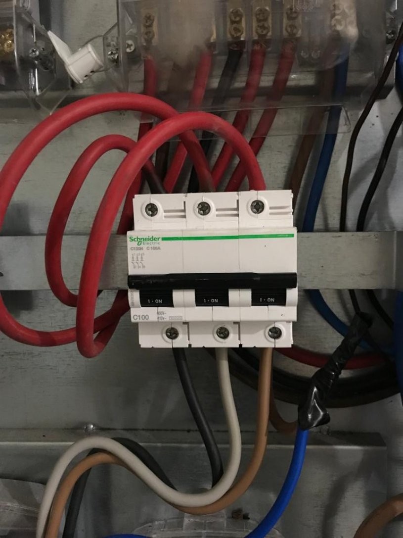 
                                altınşehir elektrikçi